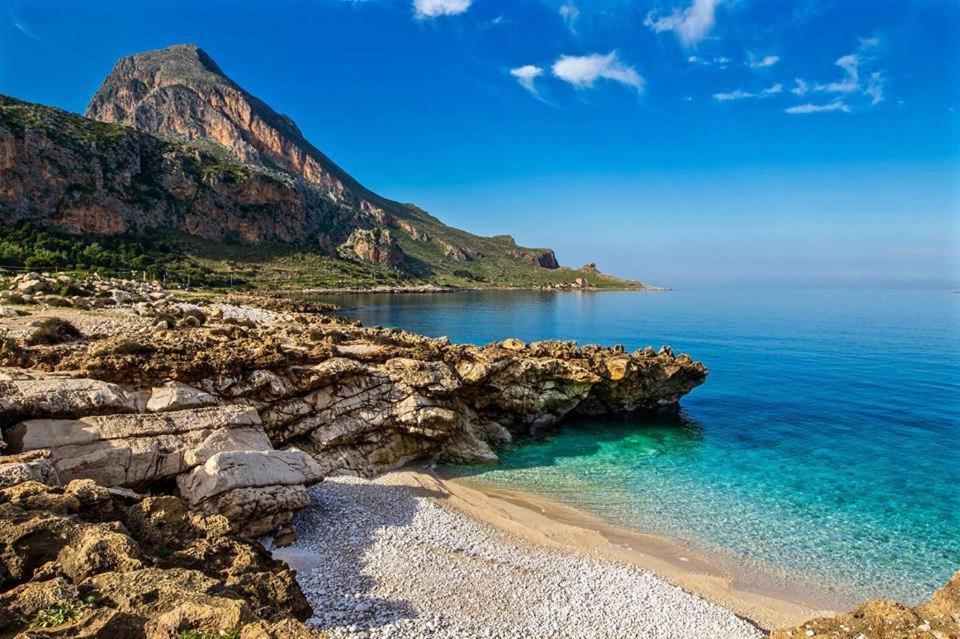 Appartamento I Tramonti Di Cofano Castelluzzo Kültér fotó