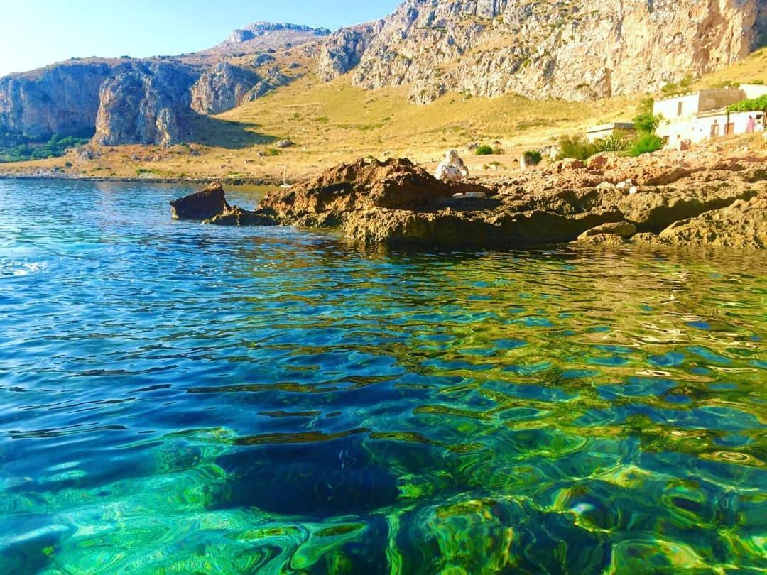 Appartamento I Tramonti Di Cofano Castelluzzo Kültér fotó