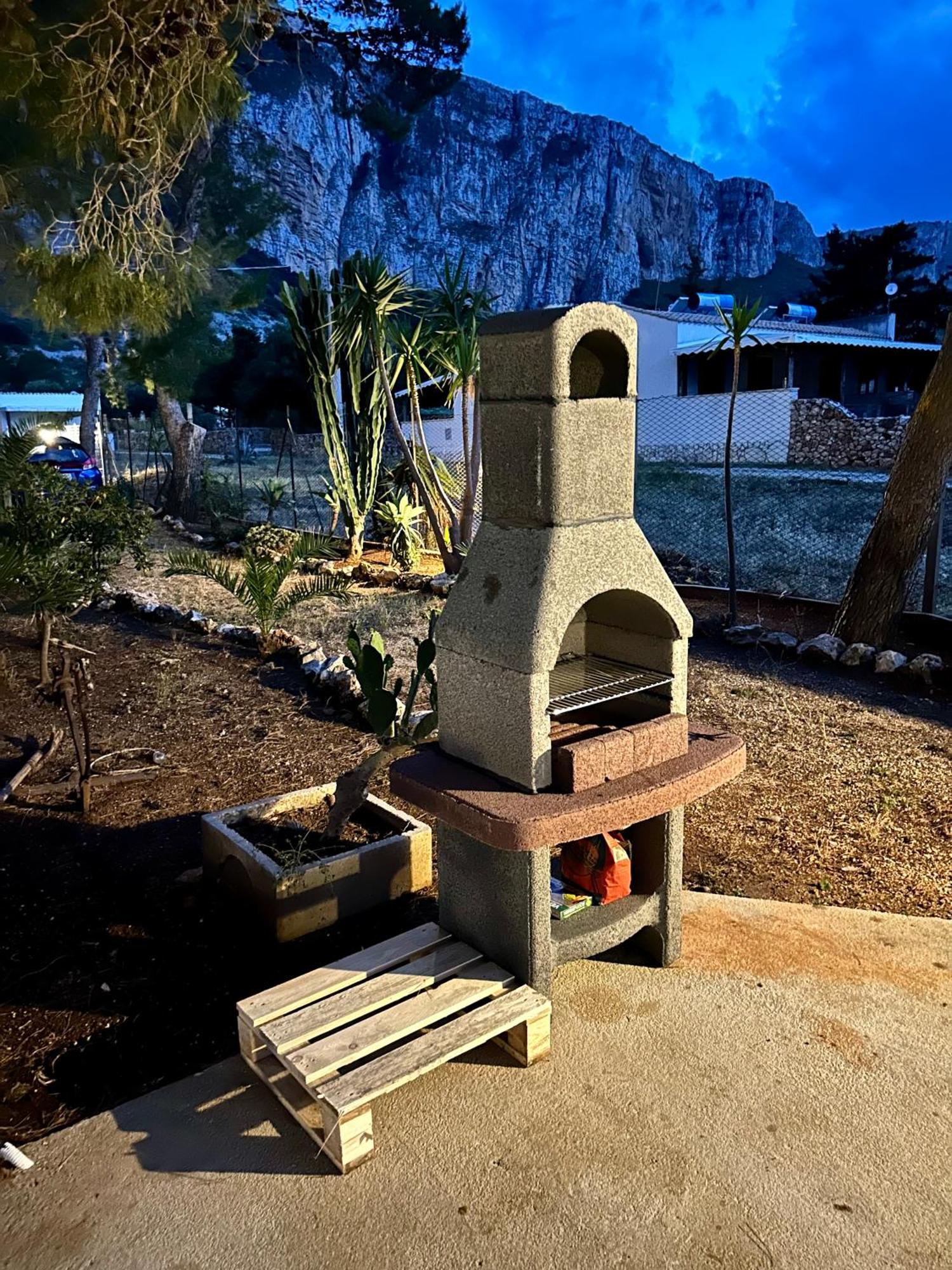 Appartamento I Tramonti Di Cofano Castelluzzo Kültér fotó